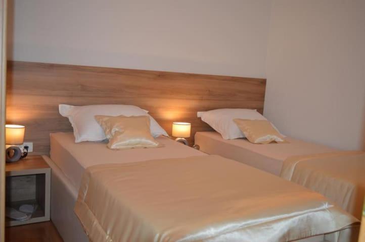 Blue Lake Luxury Rooms Grabovica Room photo